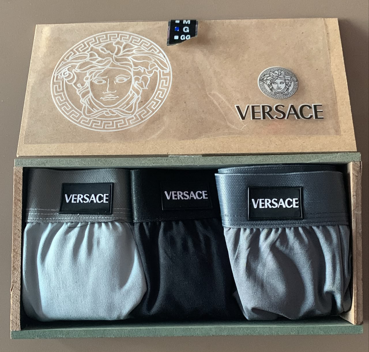 Kit Cuecas Versace